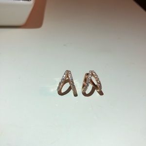 18k rosegold carbon and Hyde split huggies